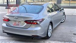 تۆیۆتا کامری